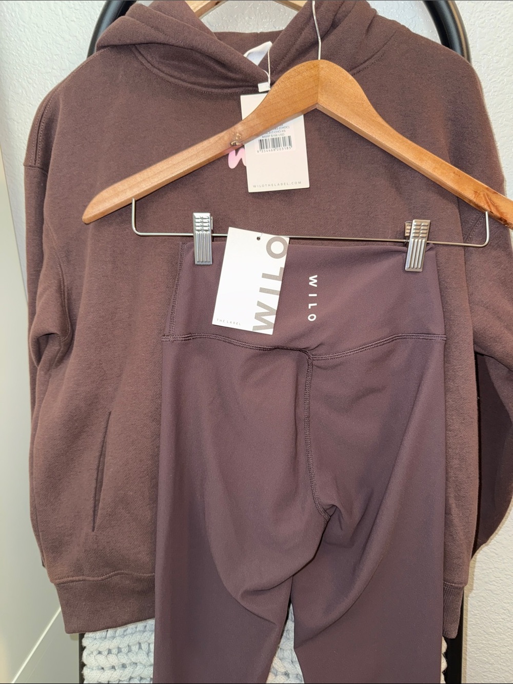 Wilo The Label chocolate hoodie and leggings set